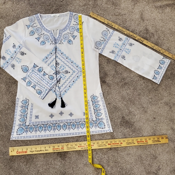 Tasha Polizzi Embroidered Cotton Bohemian Blouse, Size medium. - Picture 2 of 5